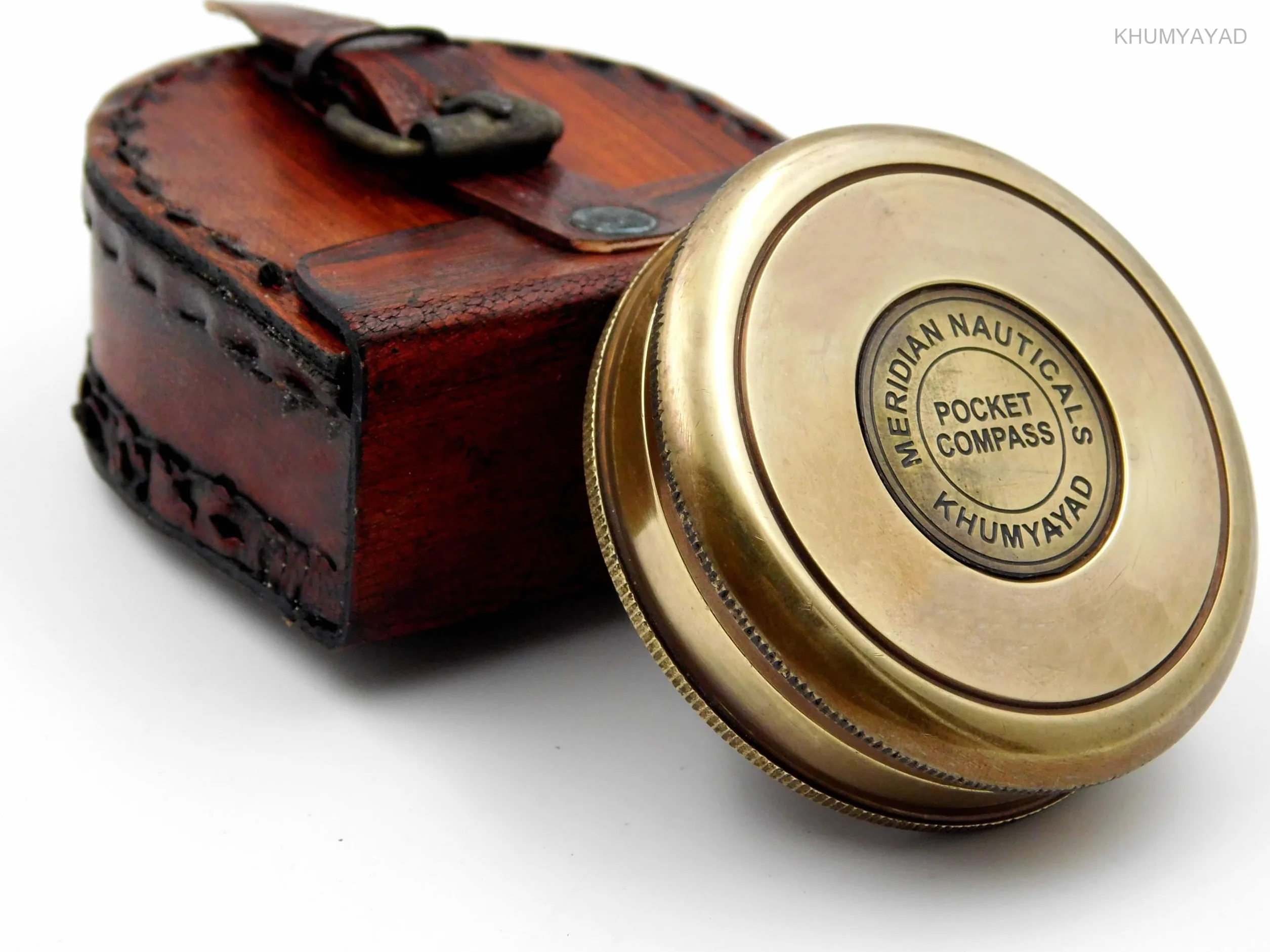 Boussole de Poche en Laiton Antique avec étui en Cuir, Fabriquée à la Main