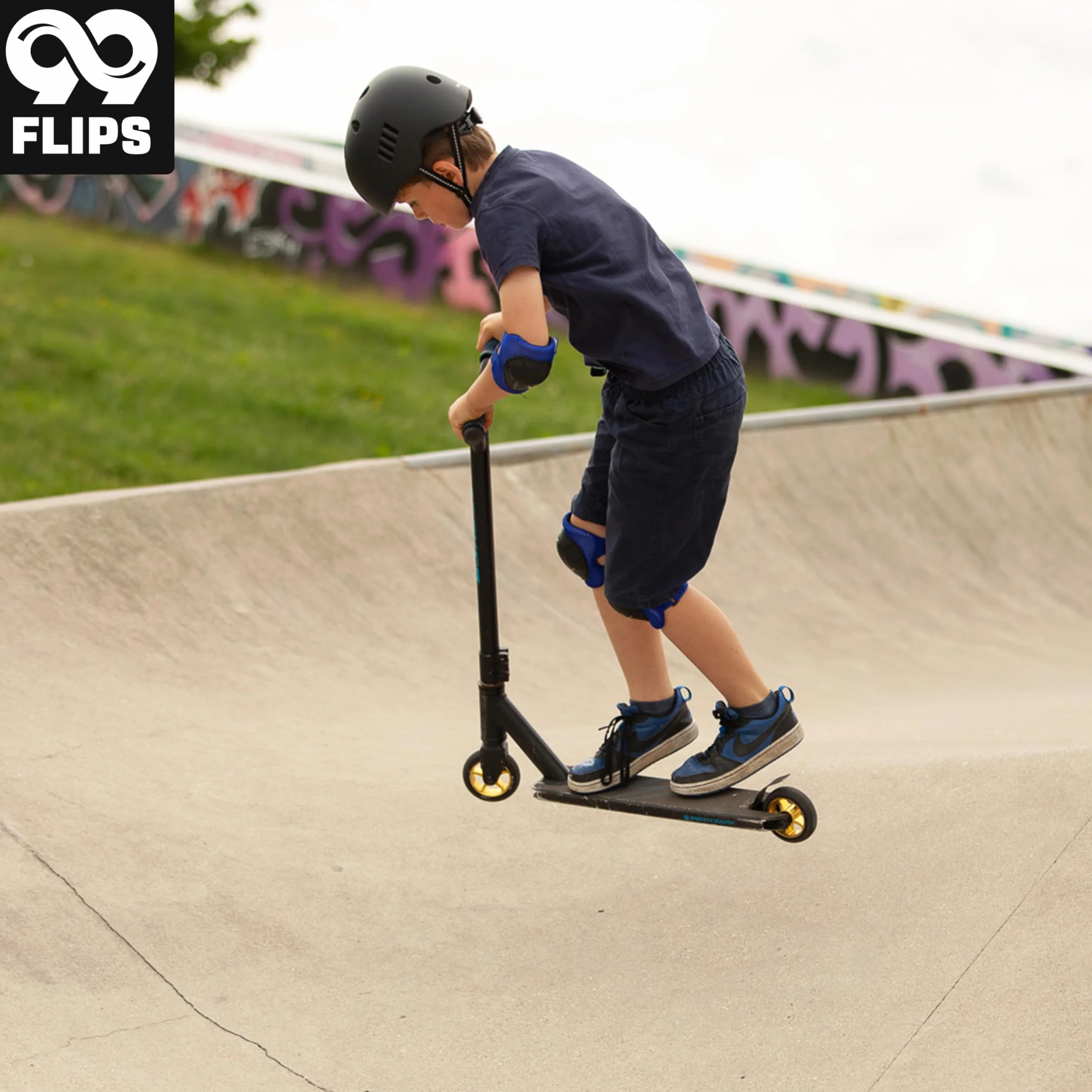 99FLIPS Protection Roller Enfant Genouillère Inline Skate - équipement de Protection Skateboard protecteurs genouillère Enfant, coudiere protecteurs Set de Protection Flash