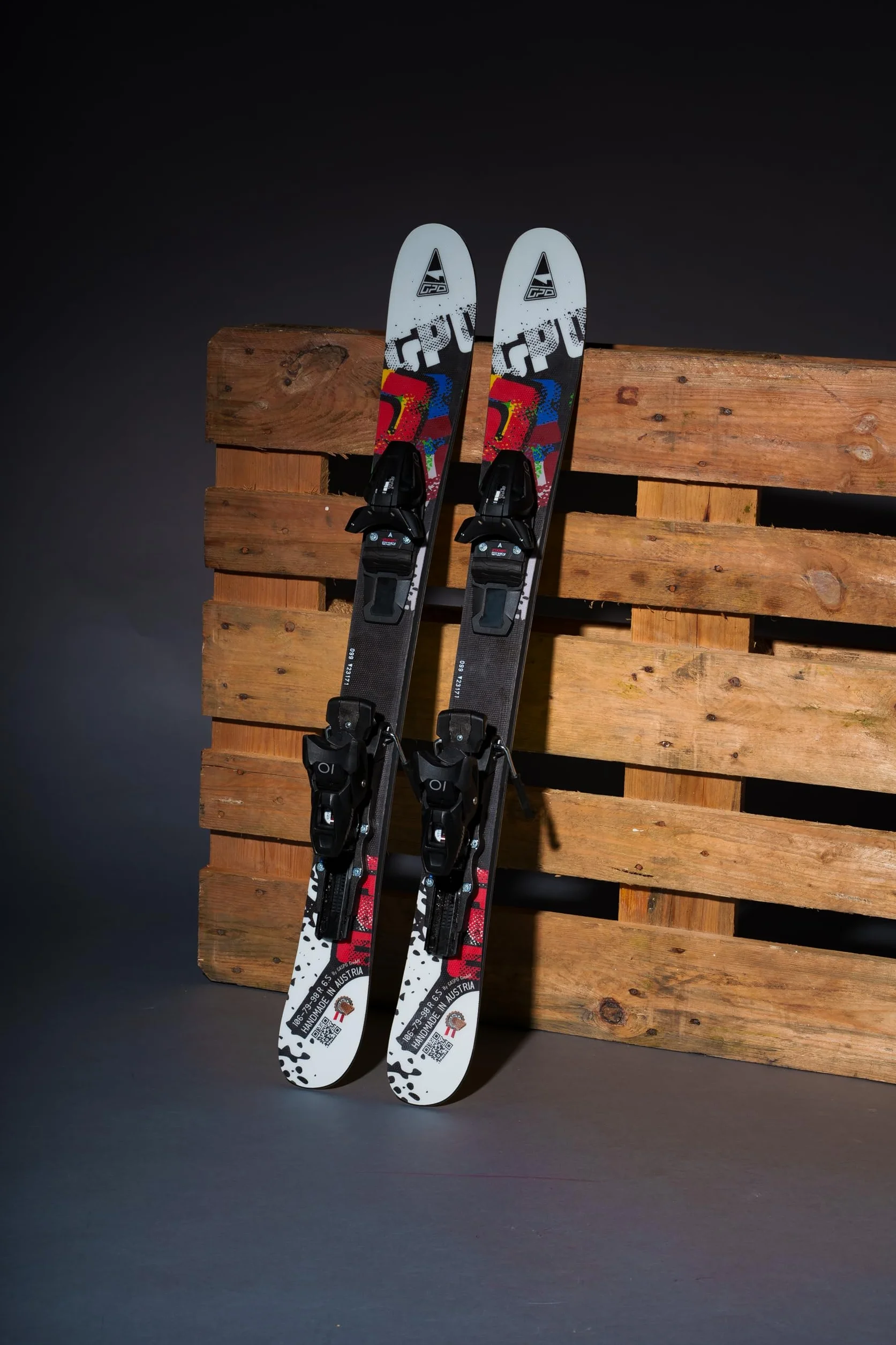 GPO Snowblade Snowkid Ski Court avec Attache de sécurité Tyrolia-SR-10 99 cm Big Foot-Ski