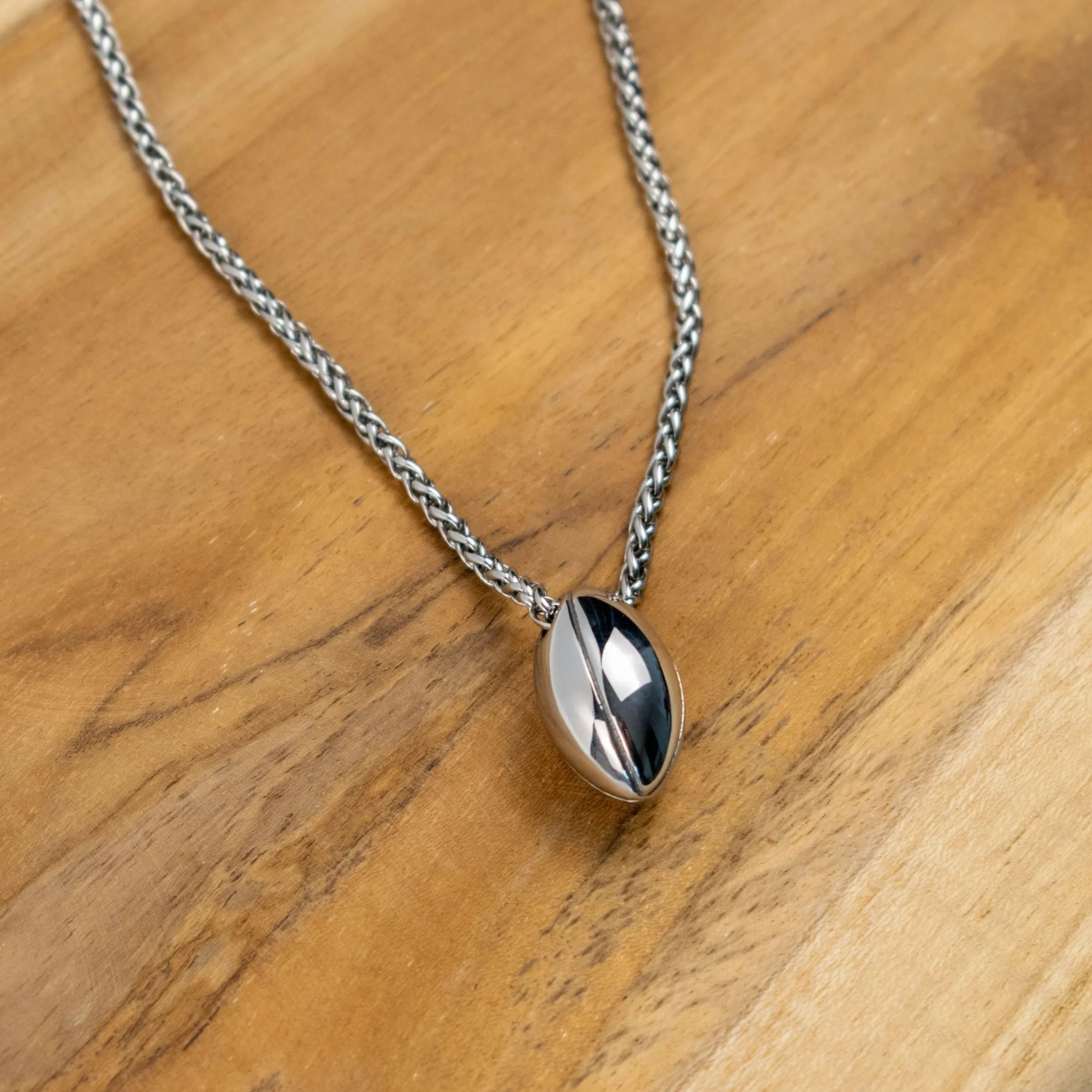 Collier Rugby Homme acier inoxydable pendentif ballon de rugby bijou accessoire