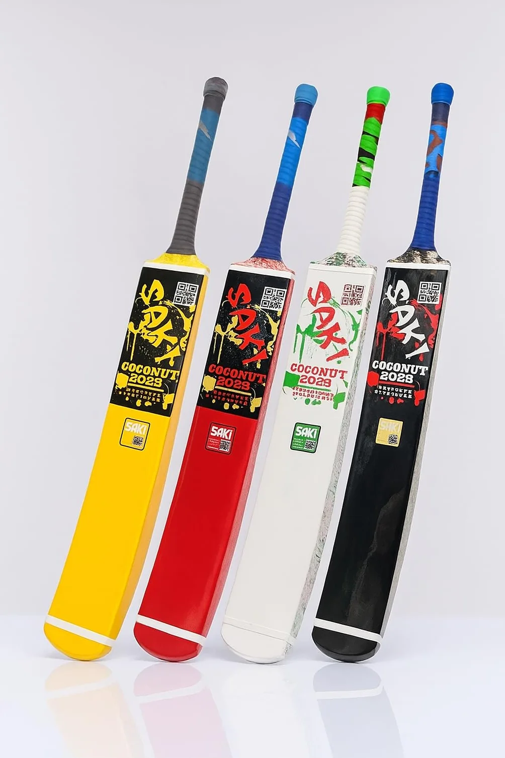 Saki Noix de coco Tape Ball Bat