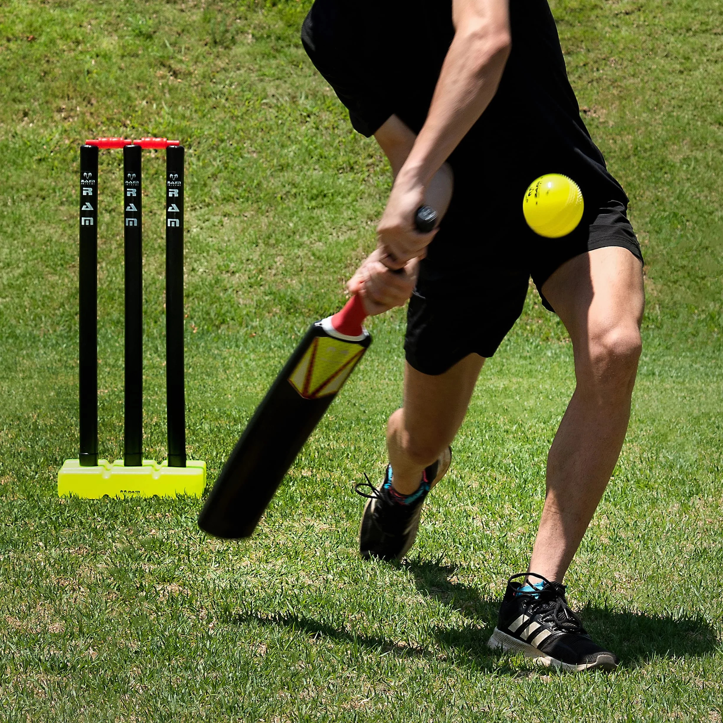 Ram Cricket Crazy Cricket Sets Senior Junior pour enfants de + 9 ans Ensemble de cricket Kwik haute performance durable entraînement matchs jardin plage