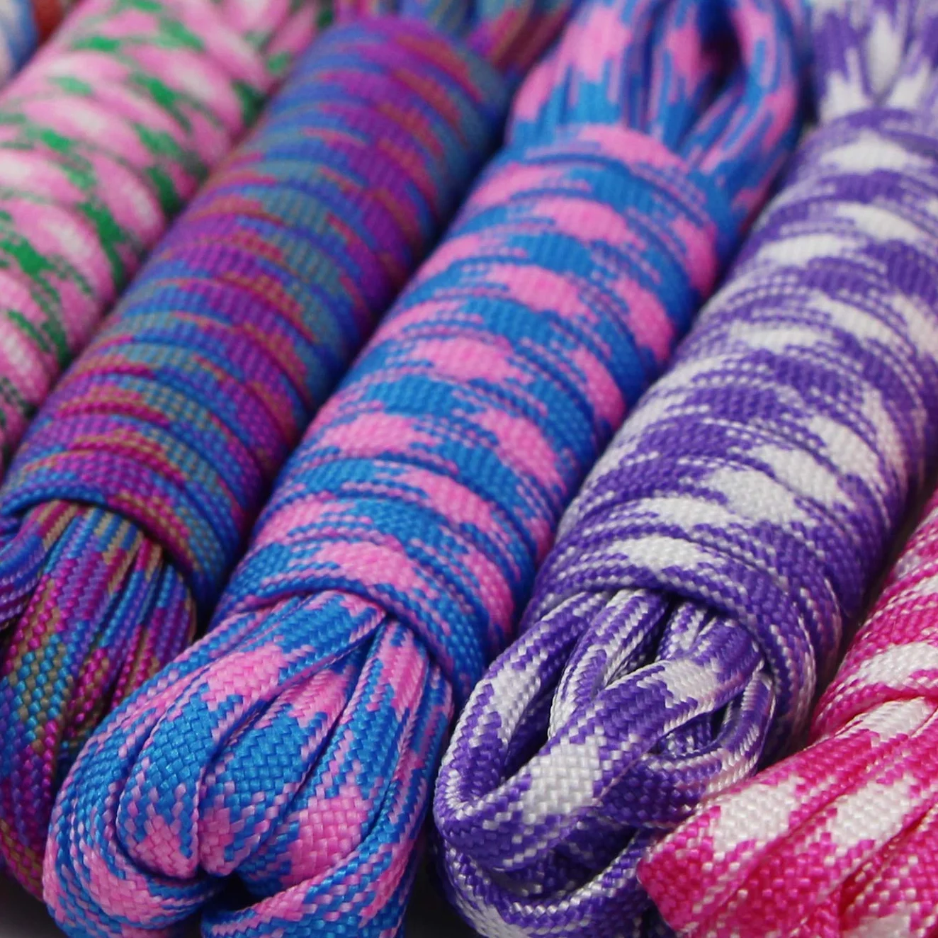 Paracorde Kit pour Bracelet Paracord DIY Porte-clés Cordon 10pcs