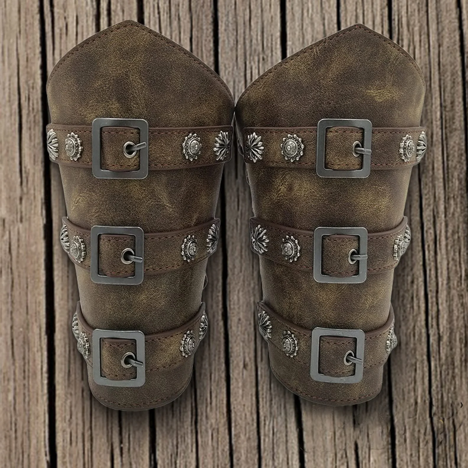 COSFAN Brassards Rétro Armure Médiévale en Cuir Réglable pour Tir Chasse Viking Punk Gothique