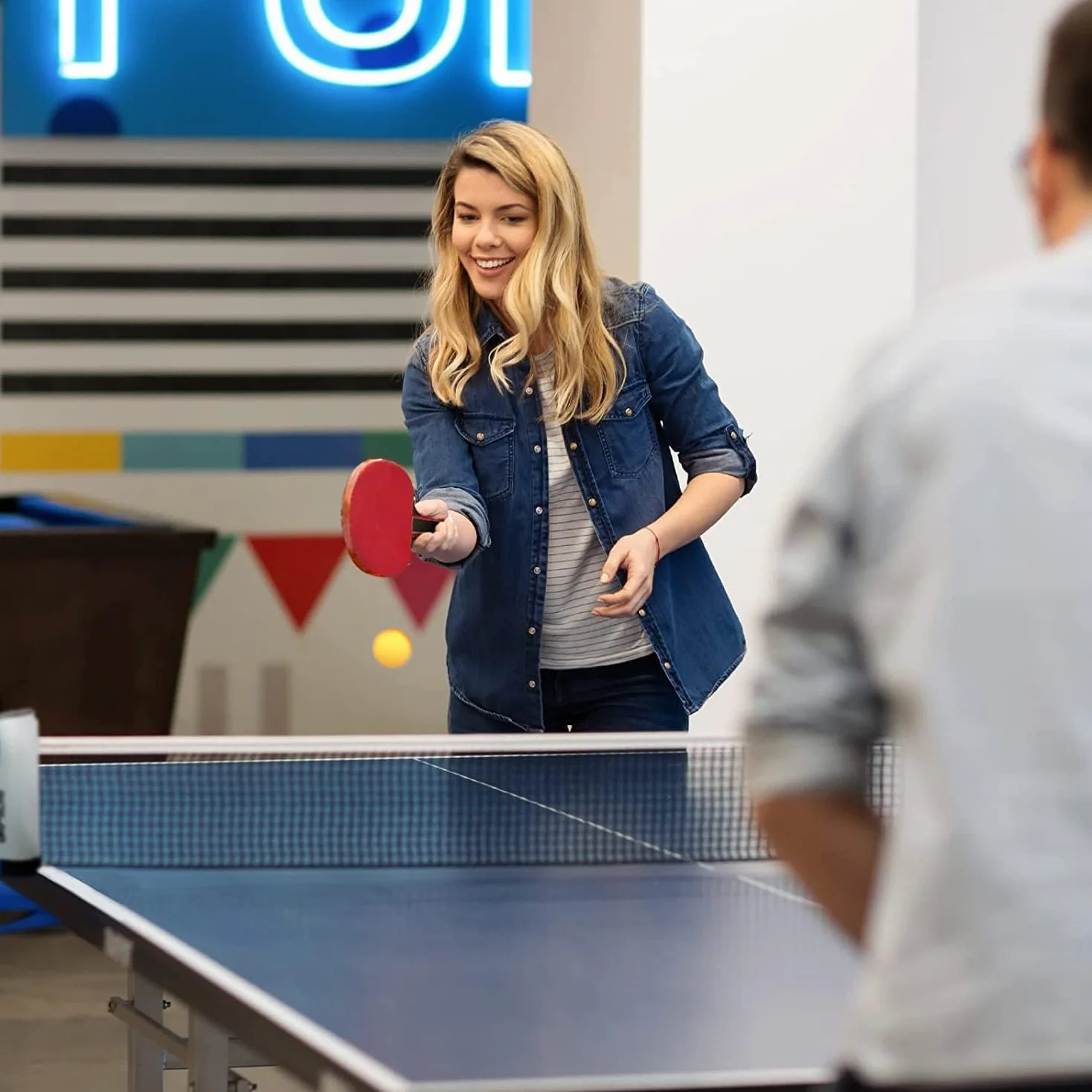 Set de Raquettes de Tennis de Table pour 2 Joueurs avec Filet Mobile Extensible, 3 Balles et Sac de Rangement
