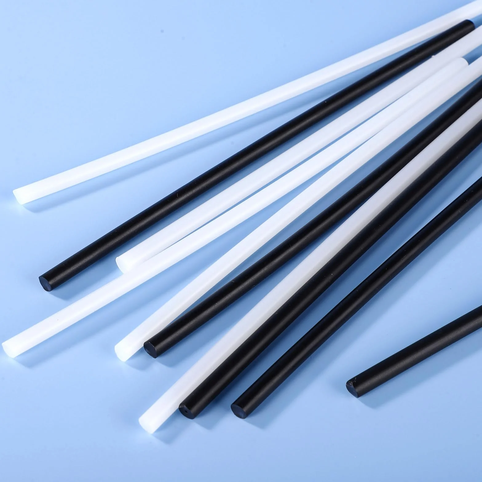 lasuroa Kit Réparation Ski 12pcs, Ptex 6mm Outils Entretien Ski Snowboard Noir et Blanc