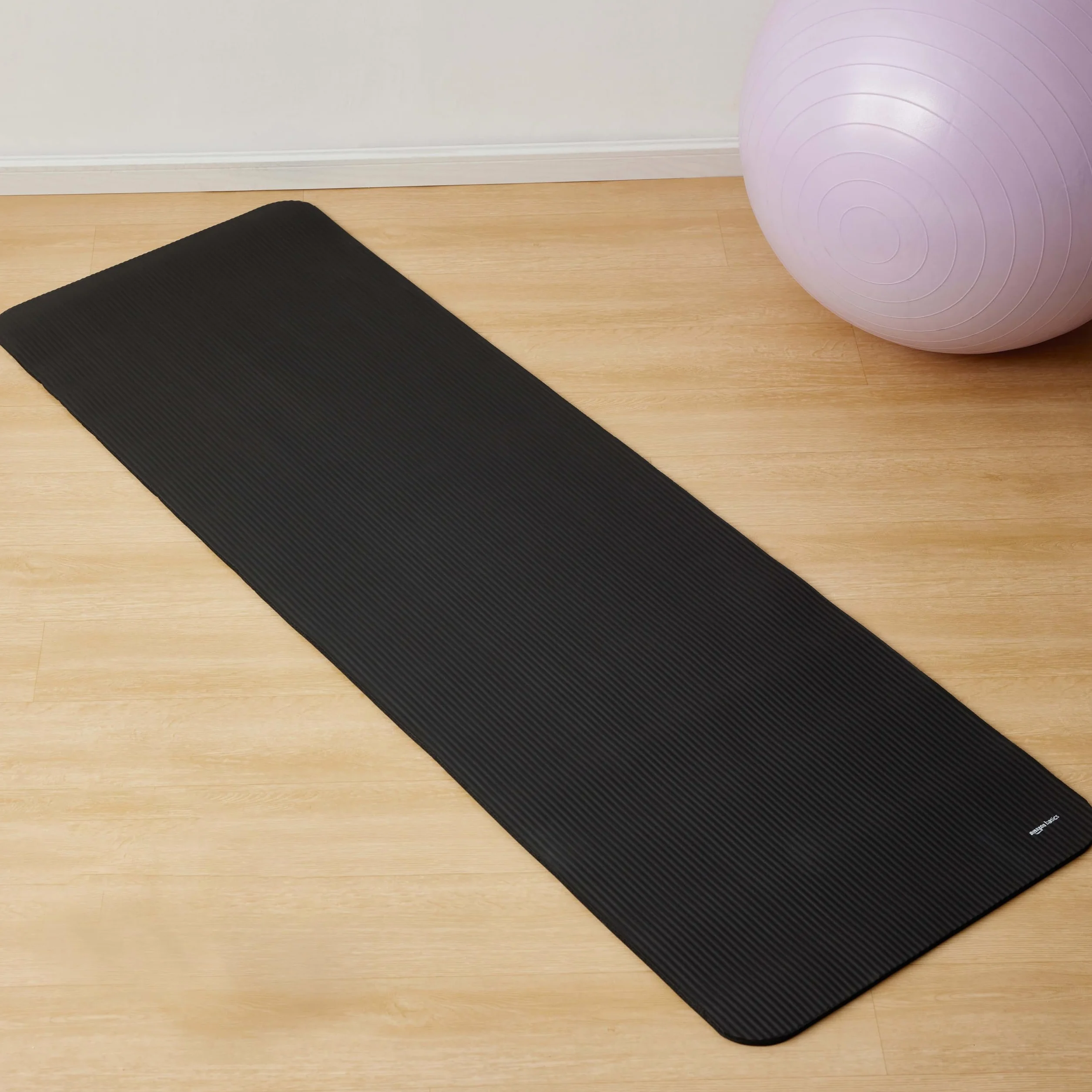 Amazon Basics Tapis de yoga antidérapant épais 183 x 61 x 1 cm Noir