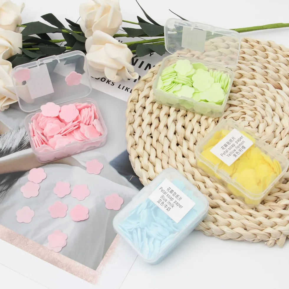 Papier à Savon Portable en Boîtes Mini 8 Pièces Feuilles de Savon de Voyage Jetables avec Boîte Plastique Camping