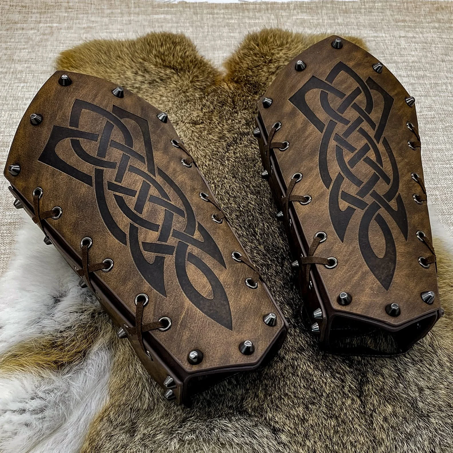Brassard en cuir rétro médiéval pour tir à l'arc, bracelet Viking LARP Cosplay Renaissance
