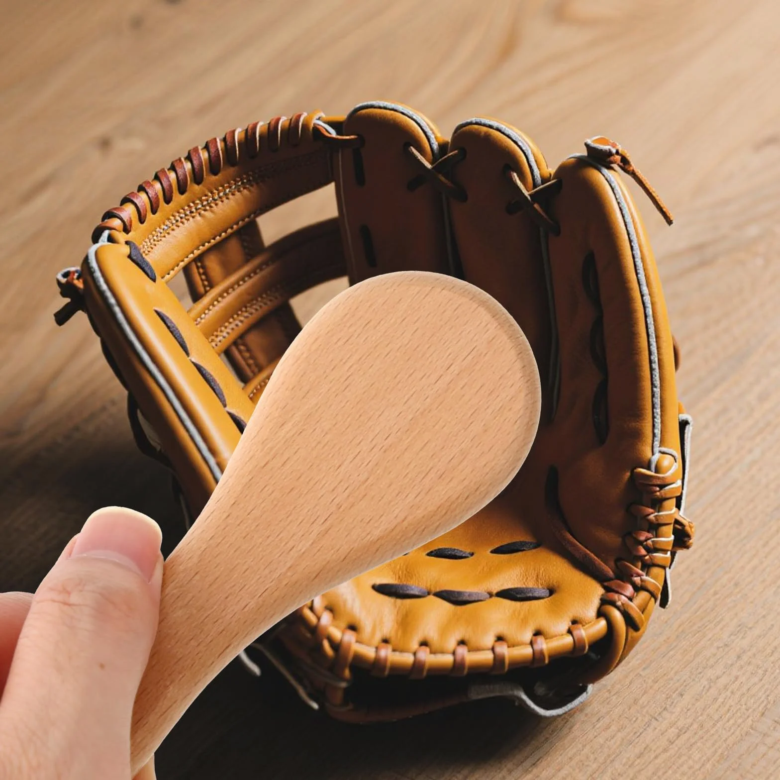 Brosses à Récurer pour Gants Baseball Poils de Cheval Doux Noirs et Blancs