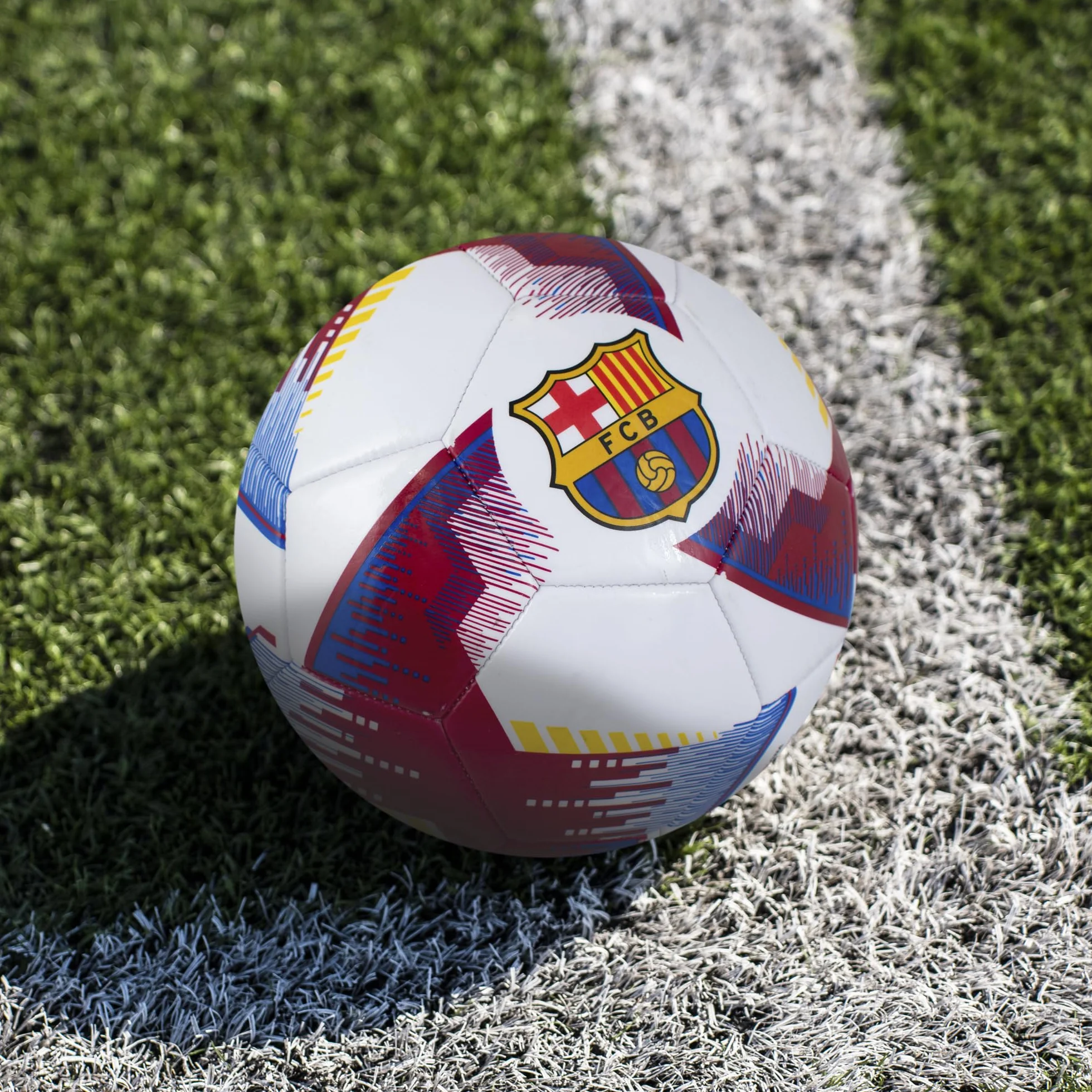 FC Barcelone Ballon de Football Taille 5 Design Blitz Hy-Pro