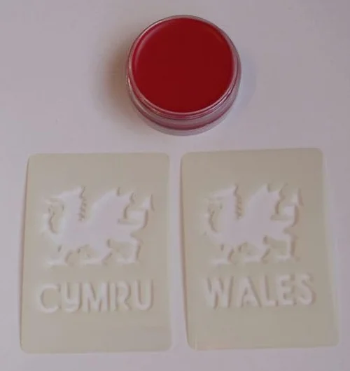 Kit de peinture pour visage de dragon gallois avec pochoirs Pays de Galles Cymru rugby 6 nations