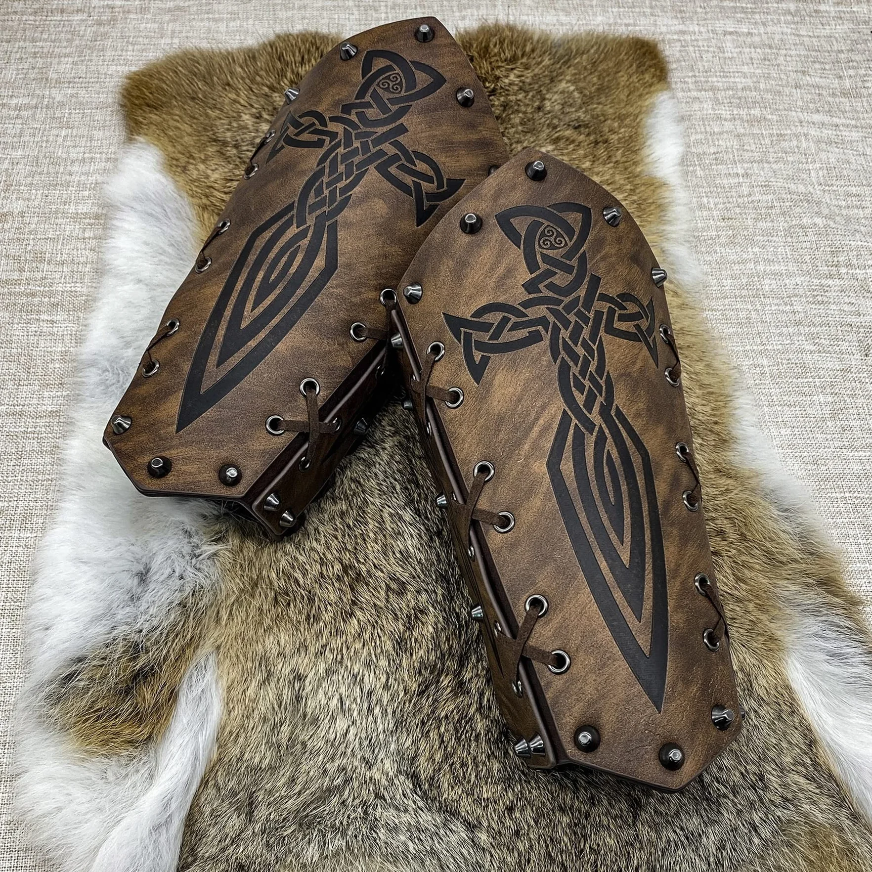 Bracelets Viking pour Homme, Gantelets Médiévaux en Faux Cuir, Vambrace Rétro pour LARP Cosplay
