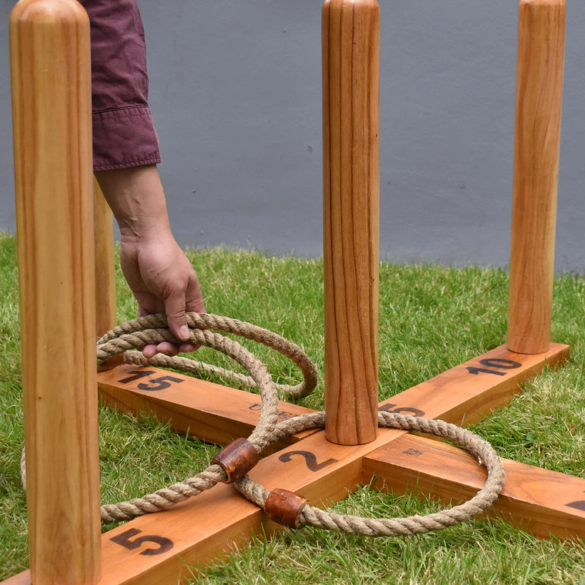 Jeu de lancer à anneaux géant 100 x 100 cm Bois dur Eco pour jardin