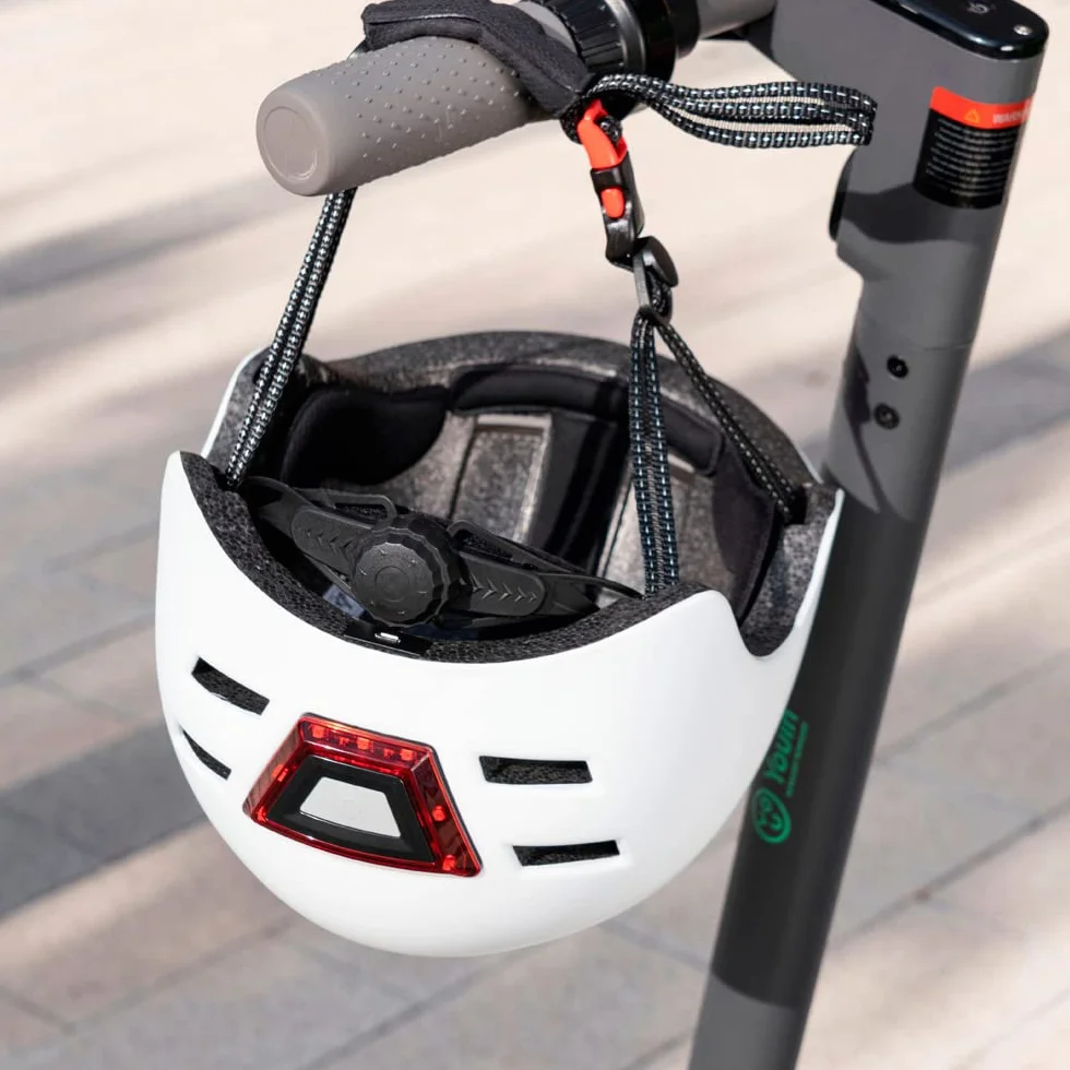 Youin Casque Homologué LED Avant Arrière pour Trotinette Vélo Protection Visibilité Taille L 55-62 cm