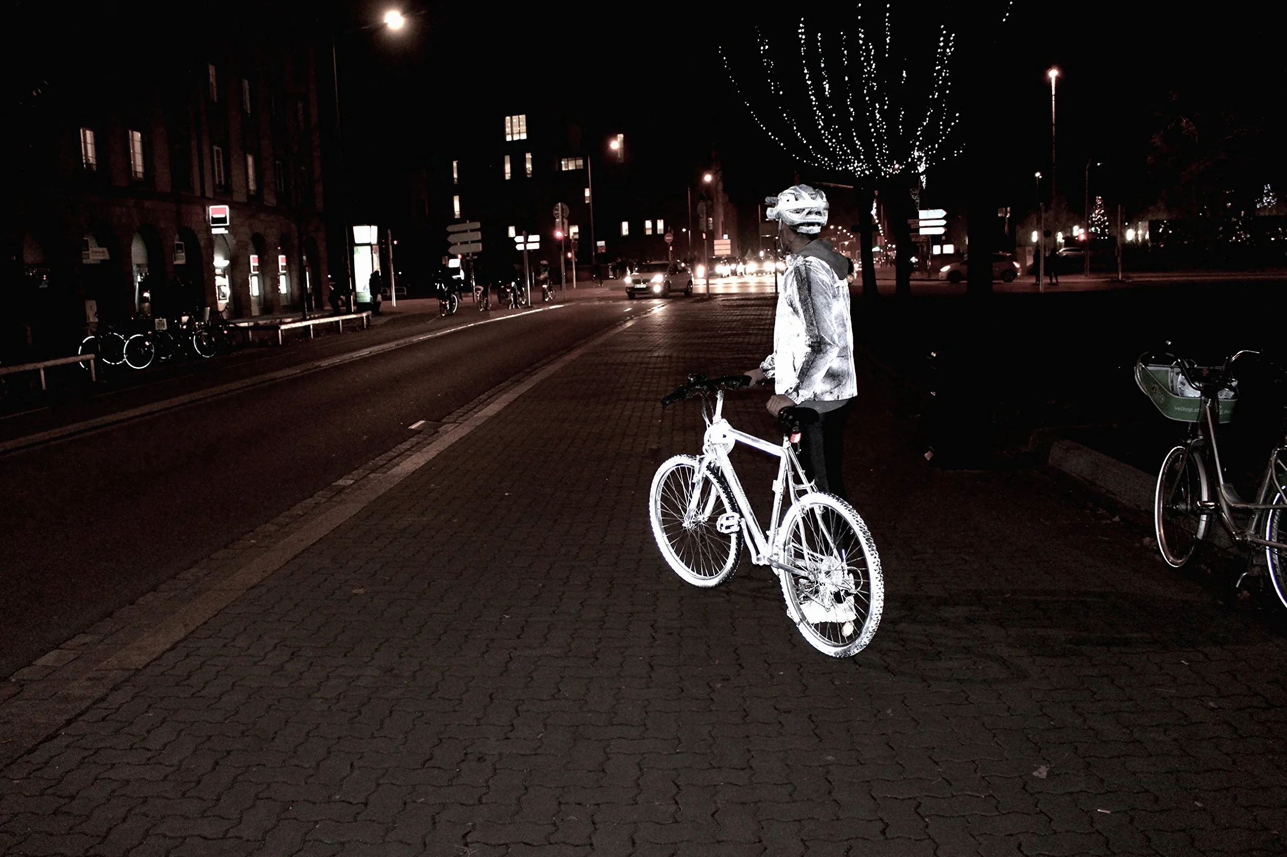 Reflective Spray Cyclistes Piétons 500 ML Très Peu Visible Jour