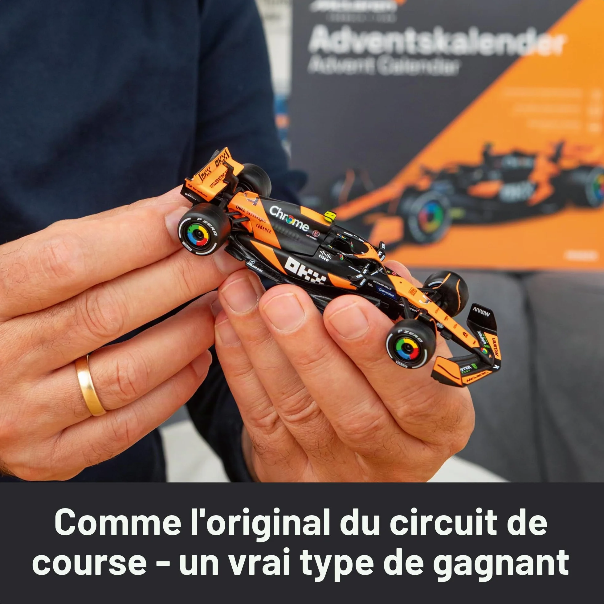 FRANZIS McLaren Racing Calendrier de l'Avent 2025 1:43 avec module sonore et livre 52 pages