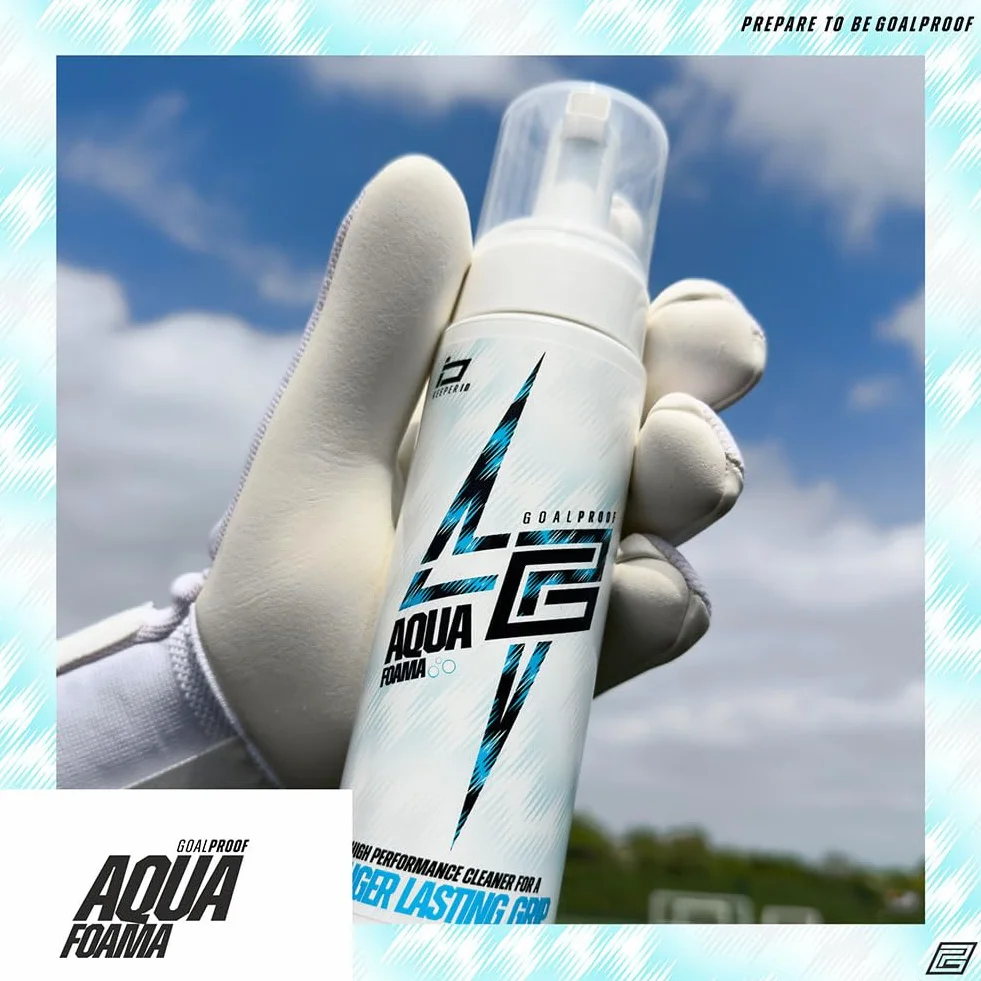Goalproof Aqua Foama Nettoyant pour gants de gardien de but | Mousse moussante prise en main durable