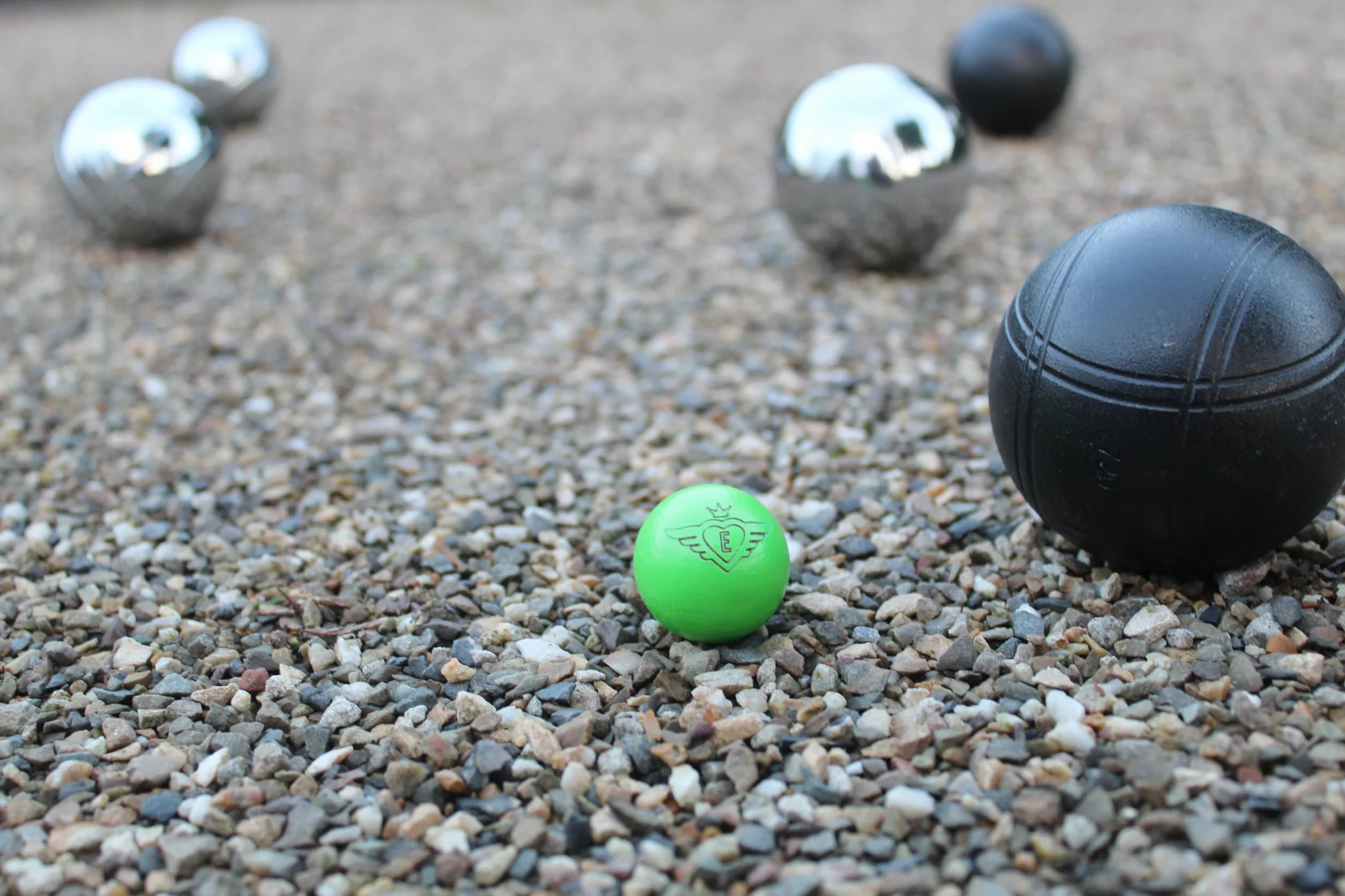 Engelhart Cochonnet Pétanque Bois Ø 30 mm But Officiel Jeu de Boules Lot 6/12/24 Buts Colorés Naturels
