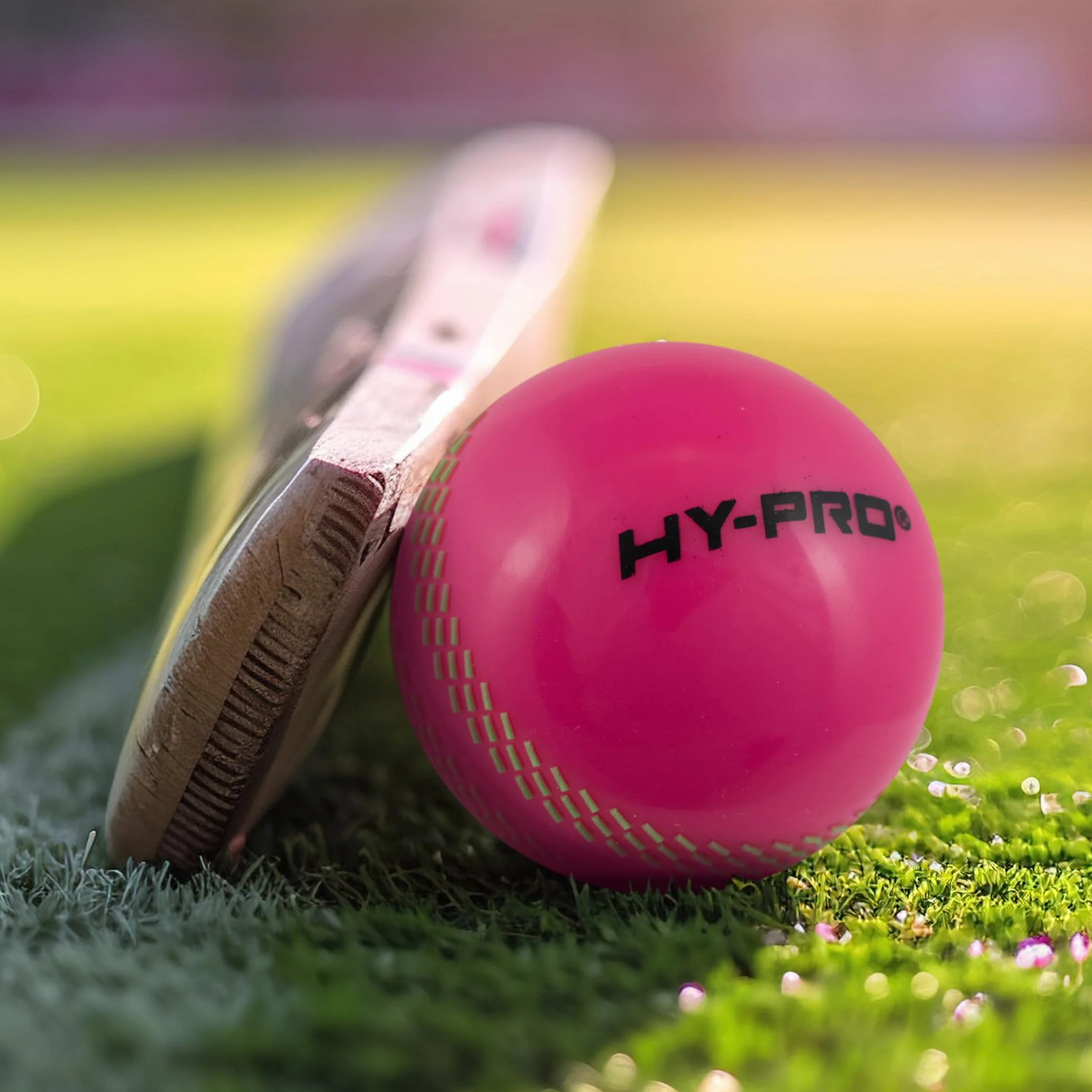 Hy-Pro Lot de 3 balles d'entraînement The Hundred Windball, vert, rose, noir, équipement de cricket