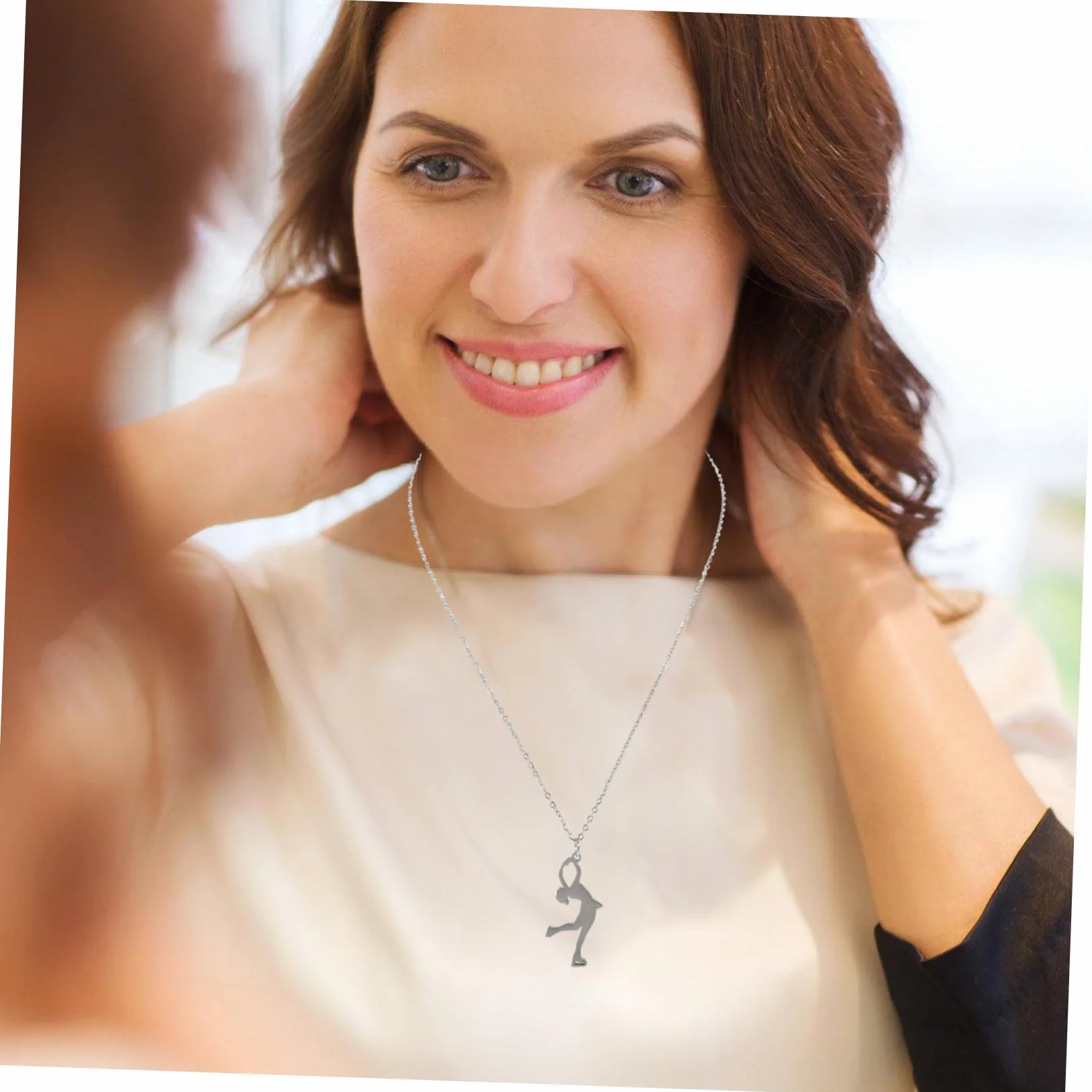 Pendentif Gymnastique en Acier Inoxydable Collier Métal Mixte Chaîne de Cou