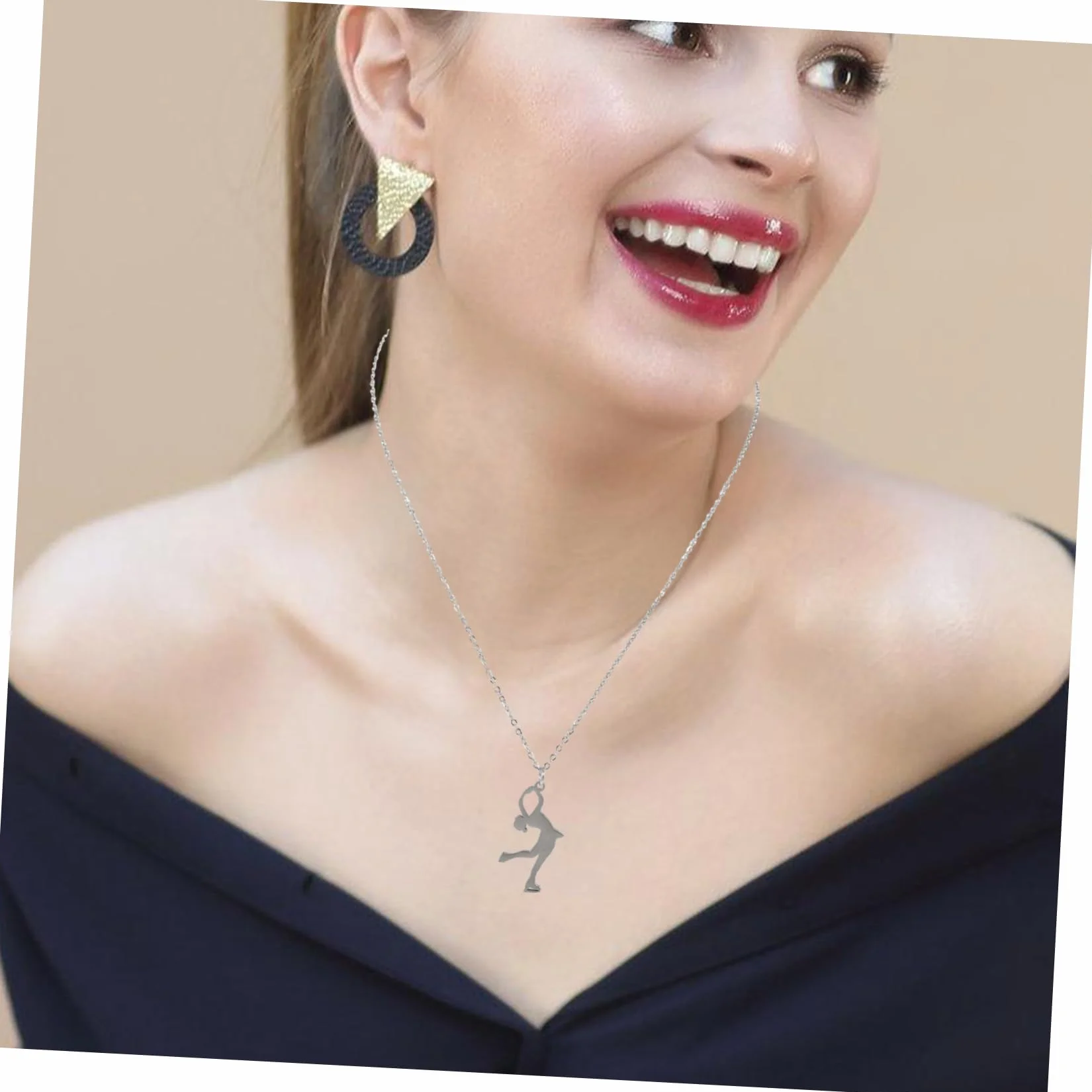 Pendentif Gymnastique en Acier Inoxydable Collier Métal Mixte Chaîne de Cou