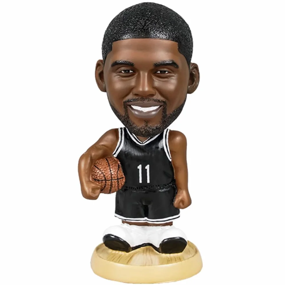 Figurine Joueur de Basket Star secouant la tête décoration de Voiture Ornements Bureau Cadeau (Irving)