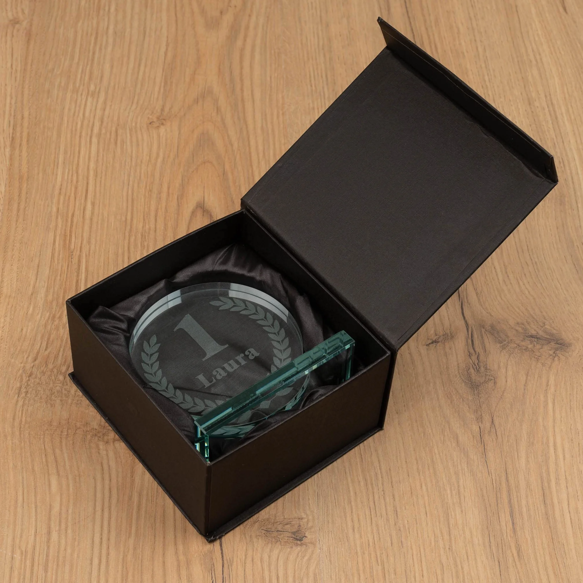 Trophée Personnalisé Verre Gravé avec Nom et Texte Rond Boîtier de Rangement Inclus