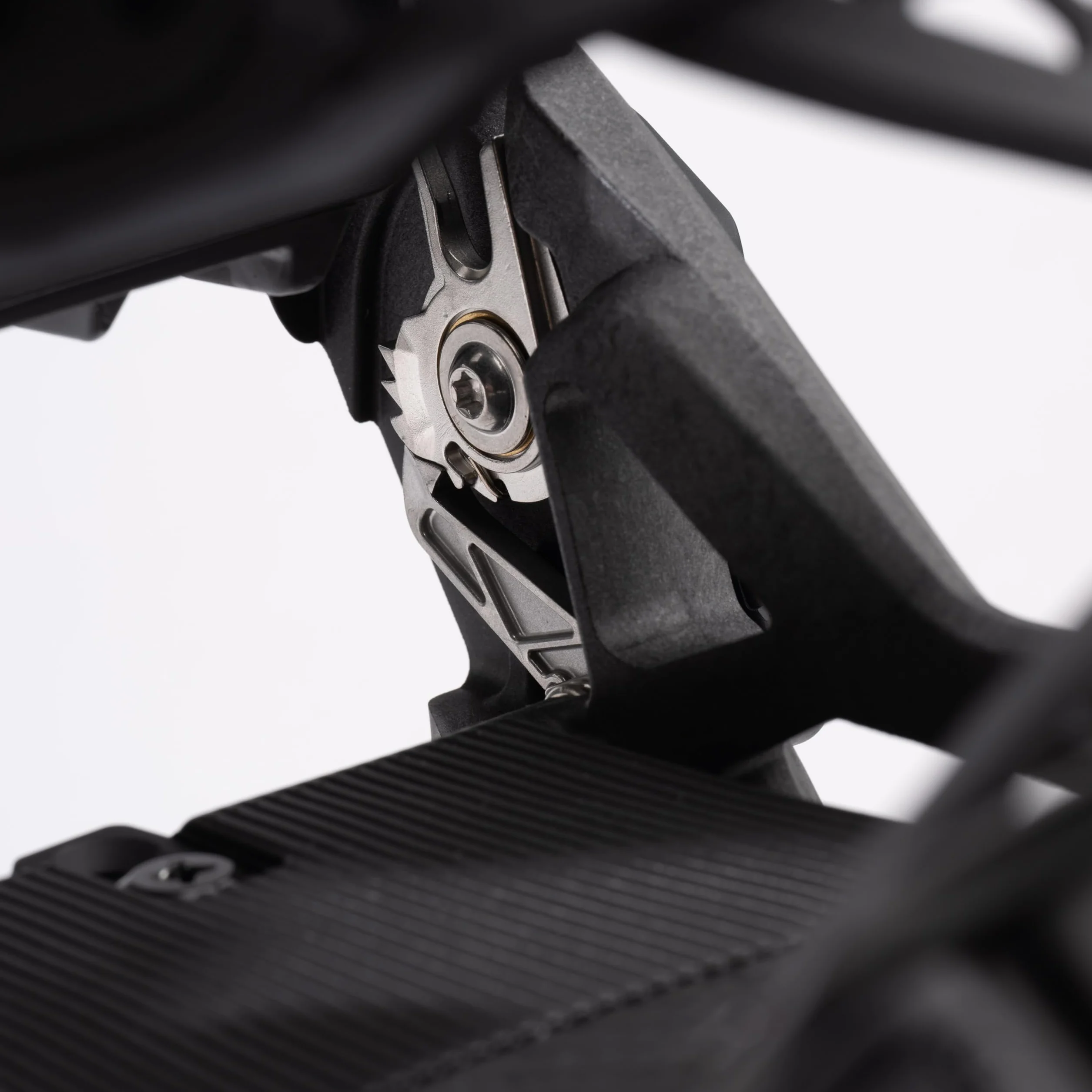 Nidecker Supermatic Snowboard Fixations universelles automatiques double entrée