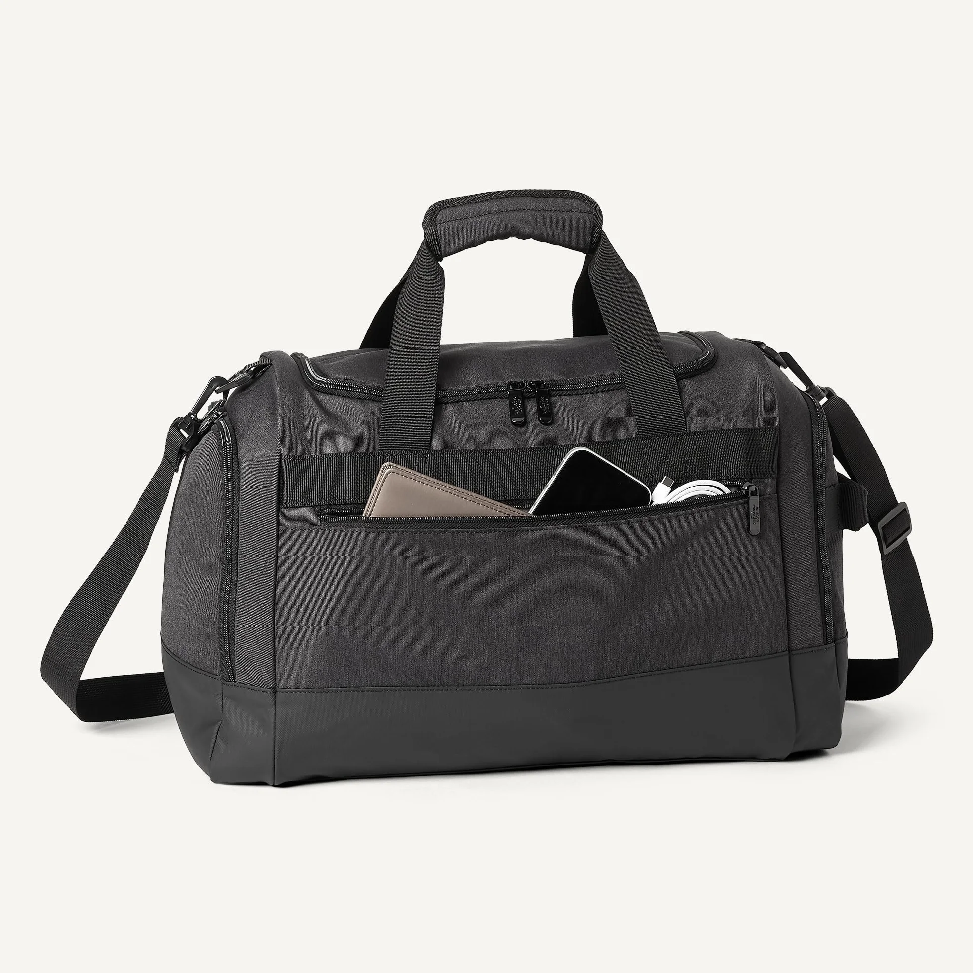 Amazon Essentials Sac de voyage léger 50.8 cm avec poche pour vêtements mouillés et compartiment à chaussures, Noir