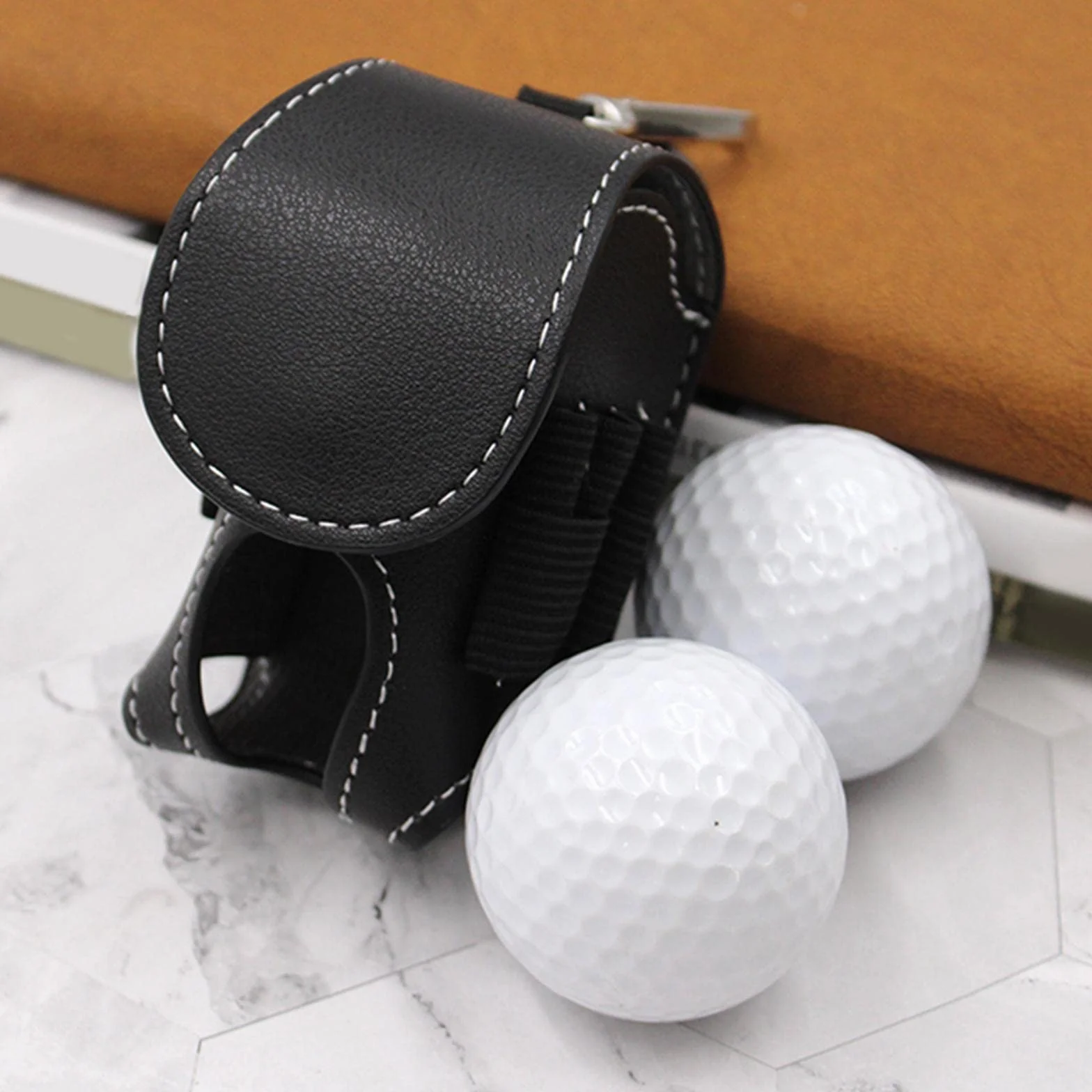 Pochette porte-balle de golf en cuir noir - Étui ceinture pour 2 balles et 4 tees