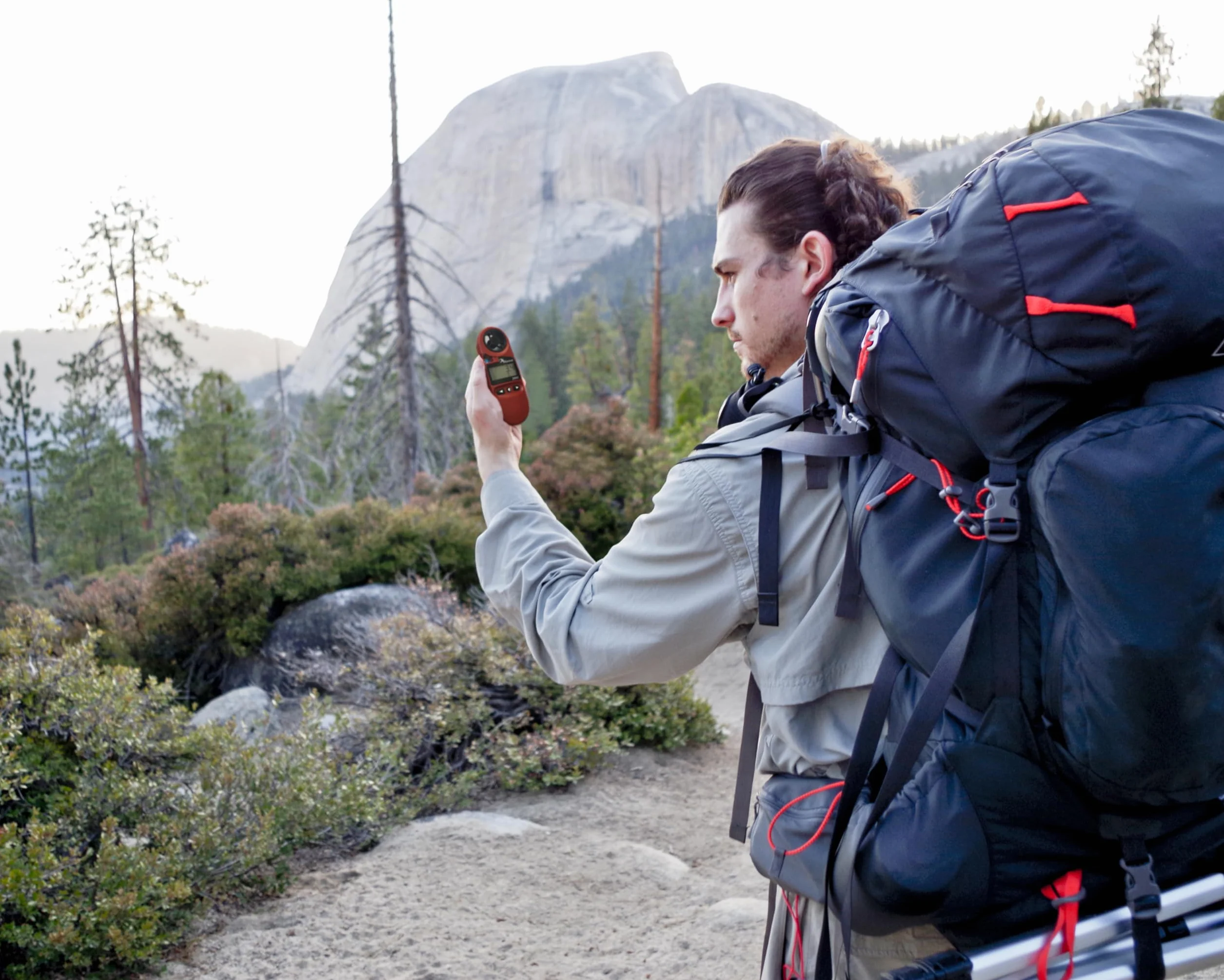 KESTREL 3000 POCKET WIND METER RED