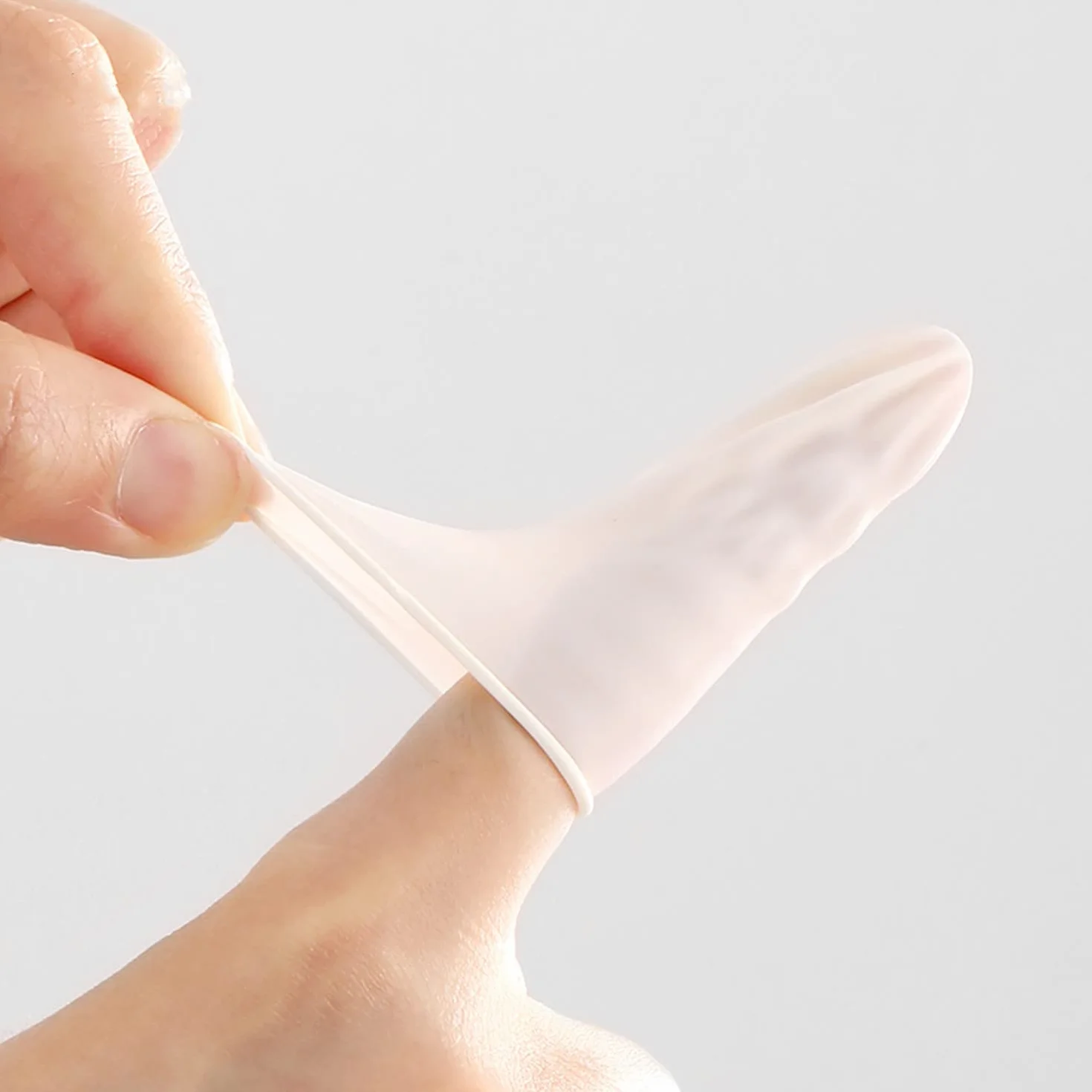 Doigtiers en Latex Couvre-Doigts Protecteur de Bout des Doigts pour Doigt Blessé Fissuré Nail Art DIY (Blanc)
