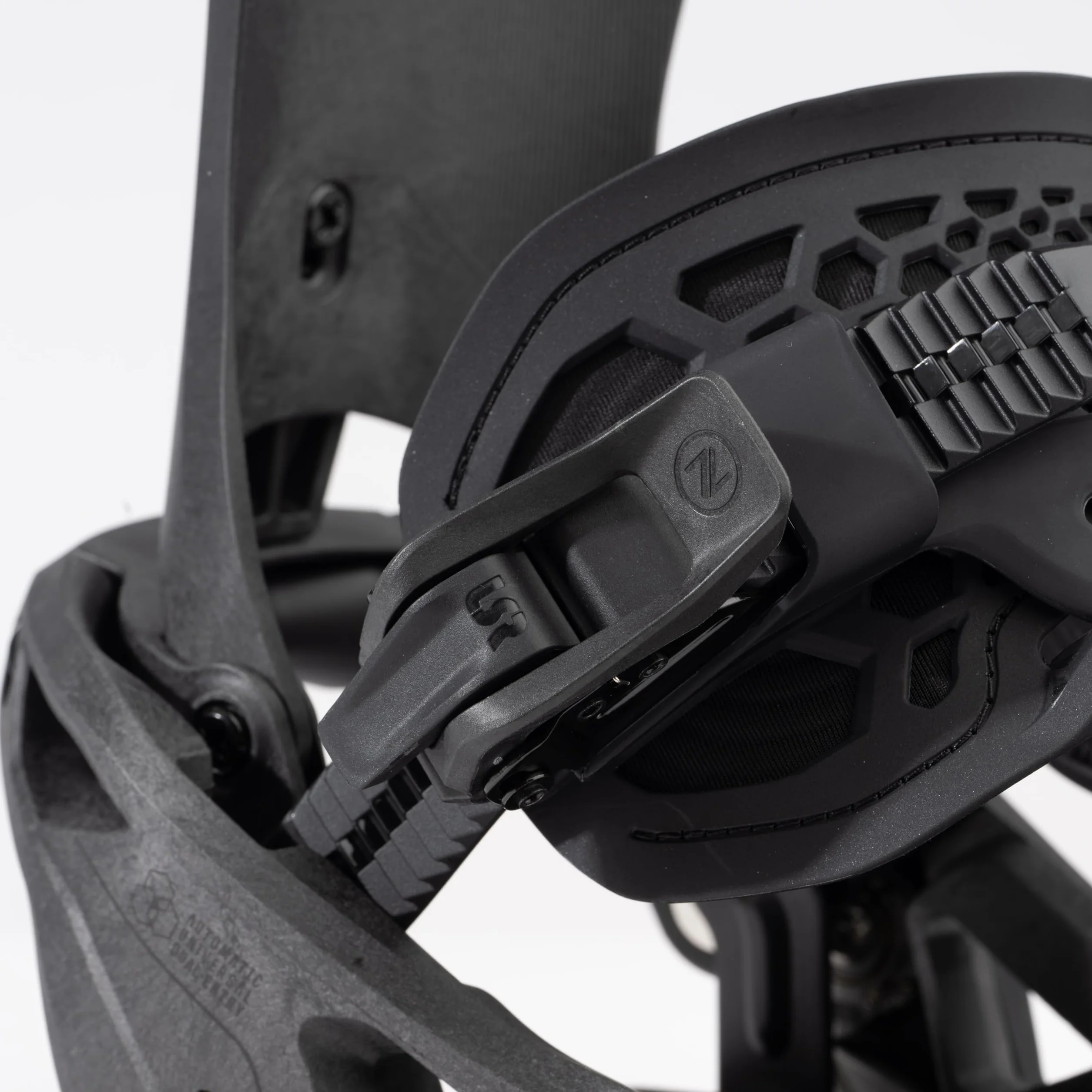 Nidecker Supermatic Snowboard Fixations universelles automatiques double entrée