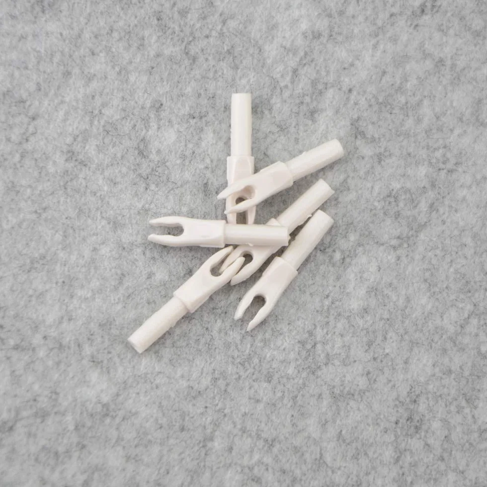 50Pcs Tir à l'arc Flèche Encoche en Plastique Arrow Nocks de Remplacement
