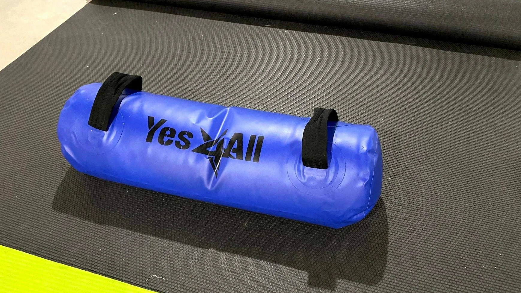 Yes4All Grand Sac Aquatique pour entraînement 20,4-36,3 kg Fitness Stabilité Portable Agilité Durable Intérieur Extérieur Transparent Bleu foncé