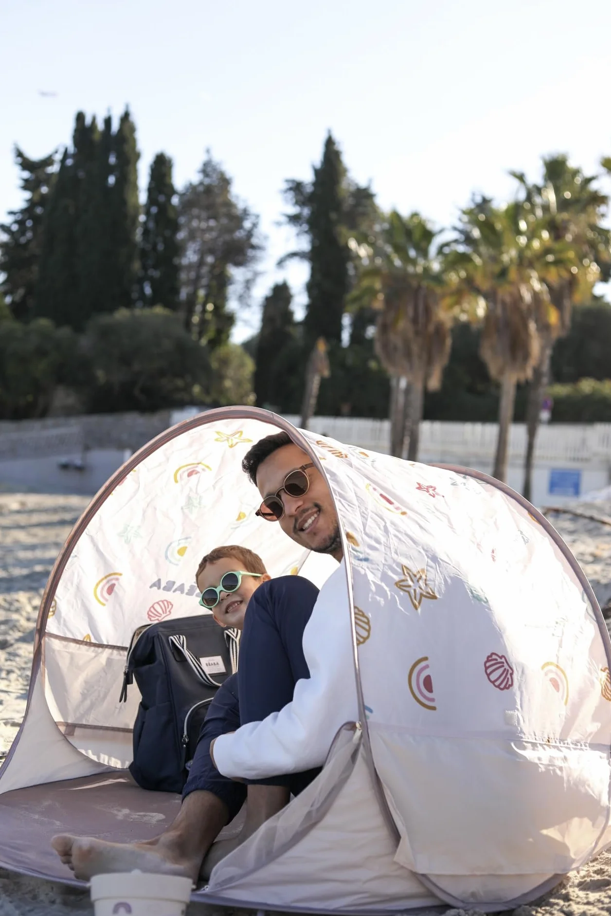 BÉABA Tente de Plage Anti UV Bébé UPF50+ Protection Solaire Pop-UP avec Ventilation 360° Moustiquaire