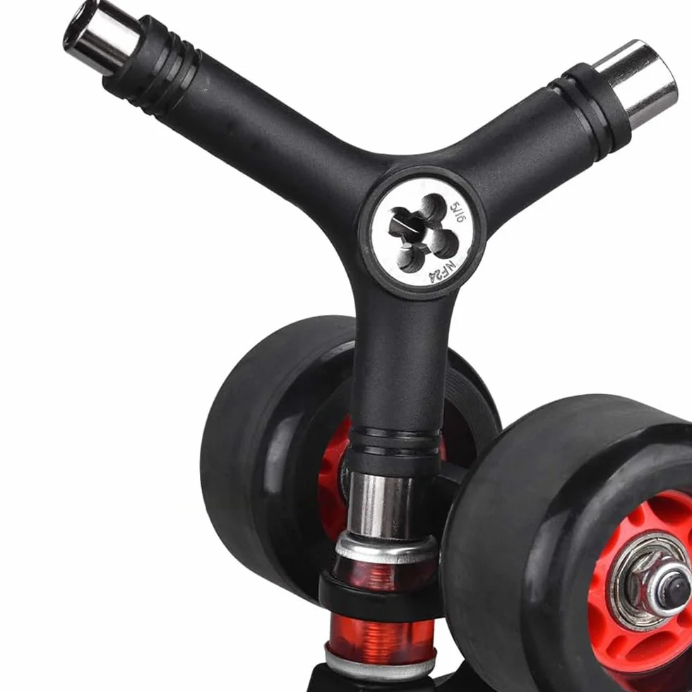 Y-Tool multifonction portable pour skateboard avec clé Allen six pans 15 pièces